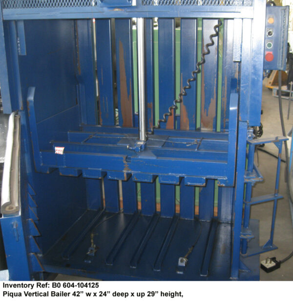 Piqua Vertical Bailer, for Paper & Non Ferrous Material, Mini, Capacity 42" Wide x 24" Deep x Up 49" Height, 1hp 115-230v 1 phase, Serial Number 92-688 [B0604-10415]